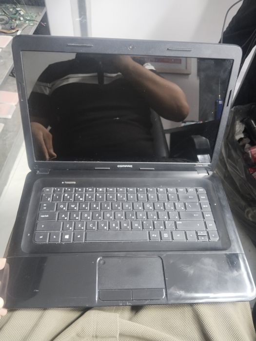 Notebook Compaq i3