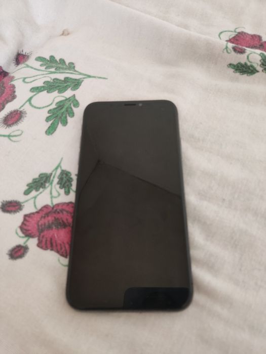 Продаётся Айфон Х