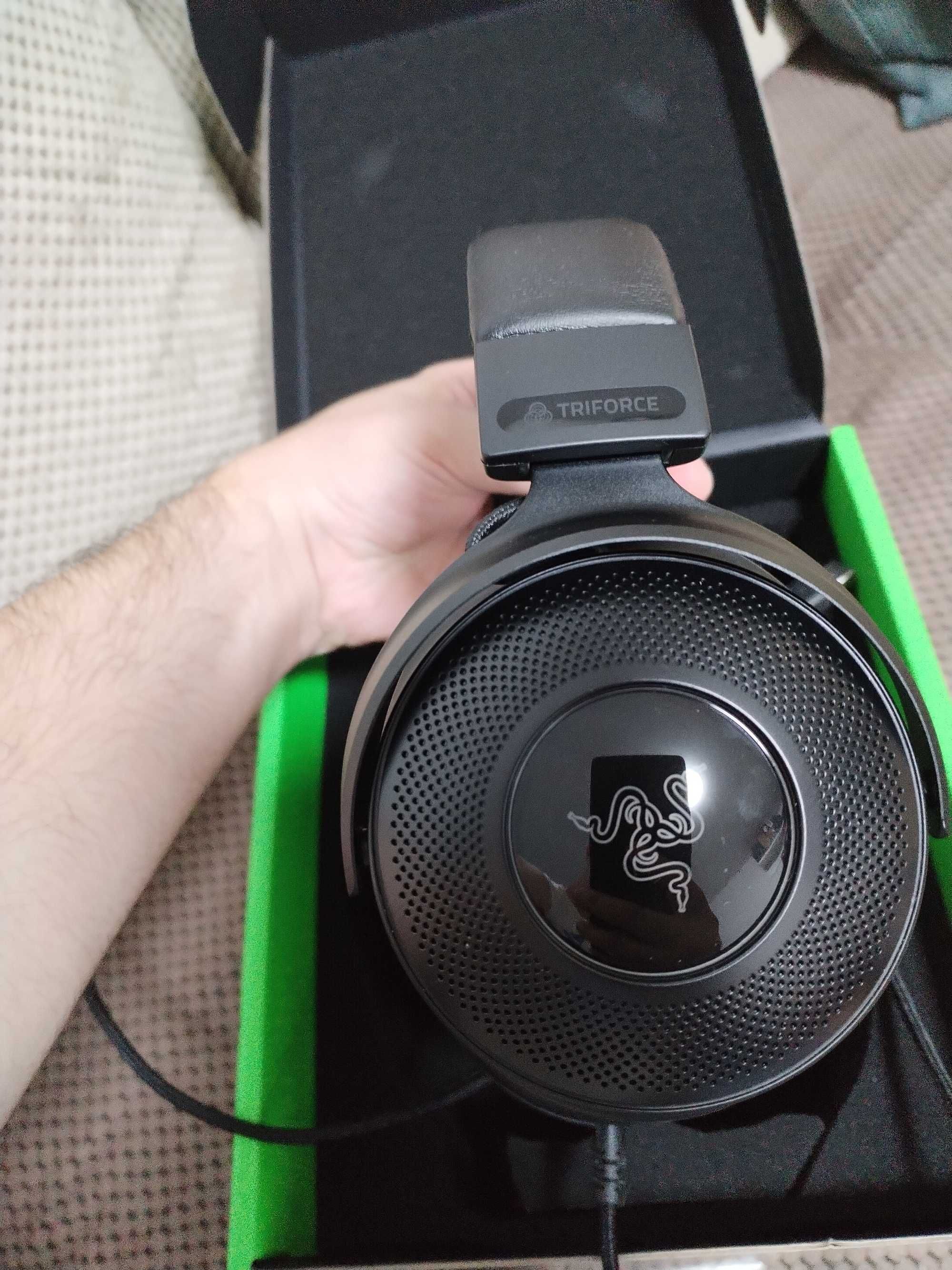 Vand casti Razer Kraken V3