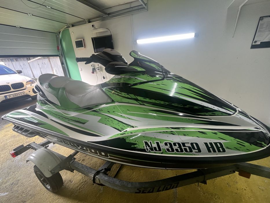 Продавам джет Seado в топ състояние