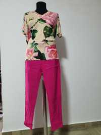 Pantaloni fucsia, model confortabil, croi lejer, cu buzunare;