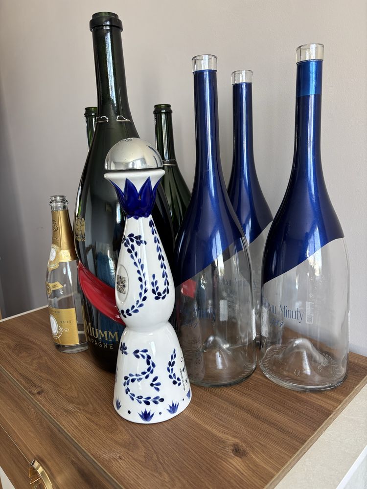Бутилки от алкохол - Dom Perignon, Clase Azul, Cristal, Moet, Mumm
