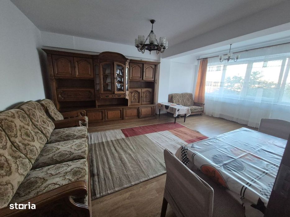 Apartament 4 camere Centru de inchiriat