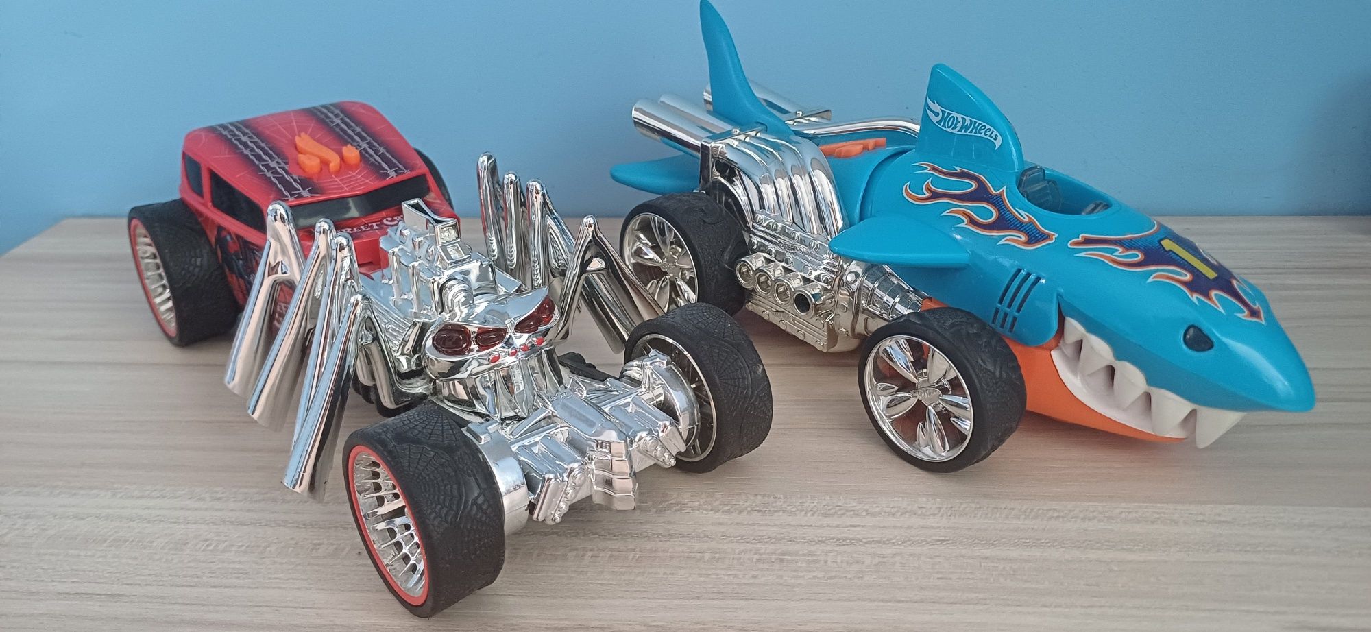 Hot Wheels колички  10лв за 1бр