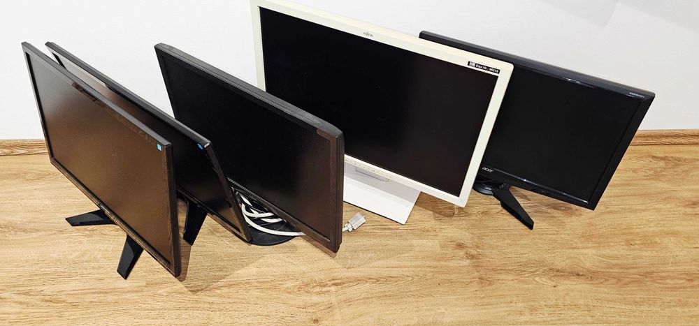 Monitoare 22-24"