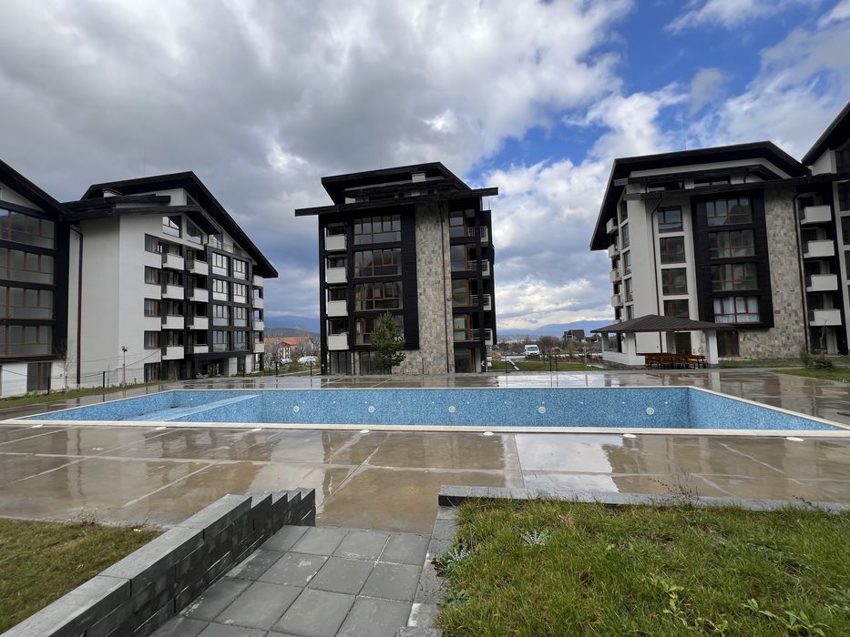 3-стаен апартамент в жил. сграда в район Пирин Голф край Разлог-Банско