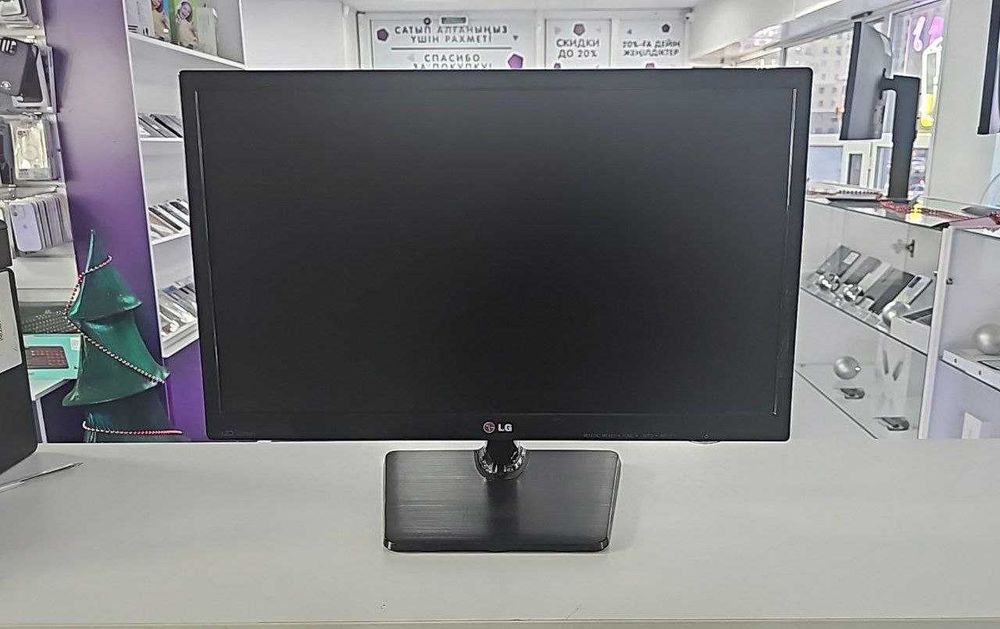 монитор LG Flatron LED22EN33S