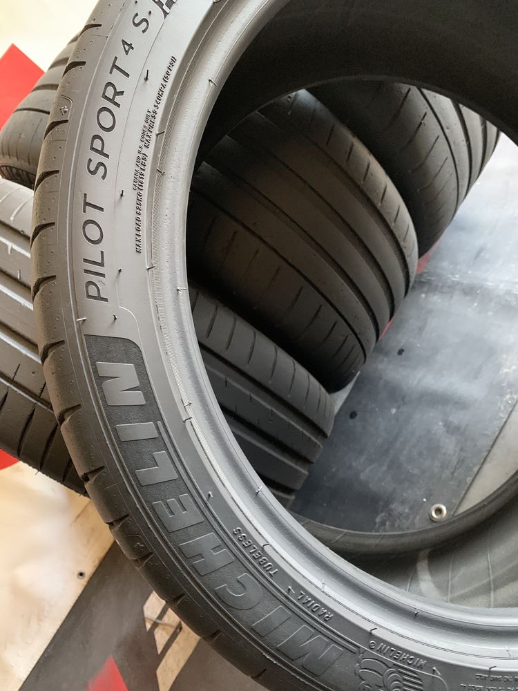 255 40 20/275 35 20, Летни гуми, Michelin PilotSport4S, 4 броя