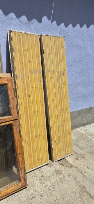 Продаются б/у Двери / рамы г. Карши, вокзал.