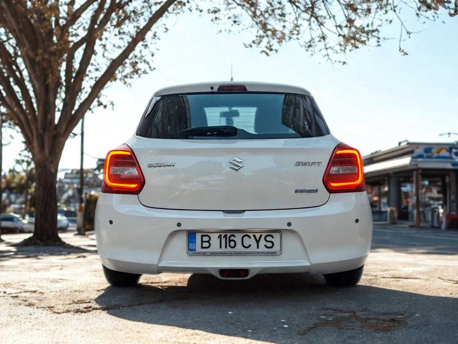 Vand Suzuki Swift 1.2 Hybrid Hatchback an 2022 , 33000km, ideal oras