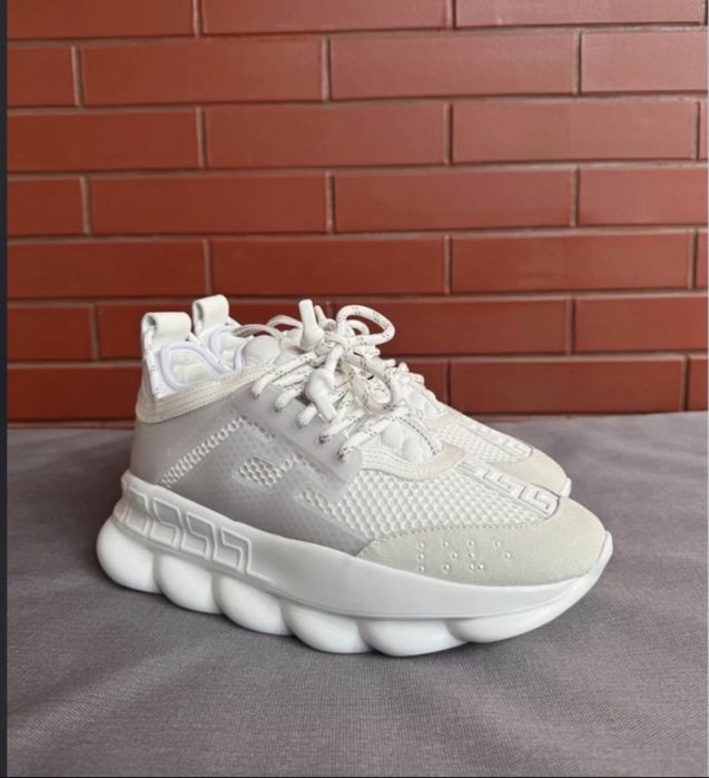 Versace Chain Reaction