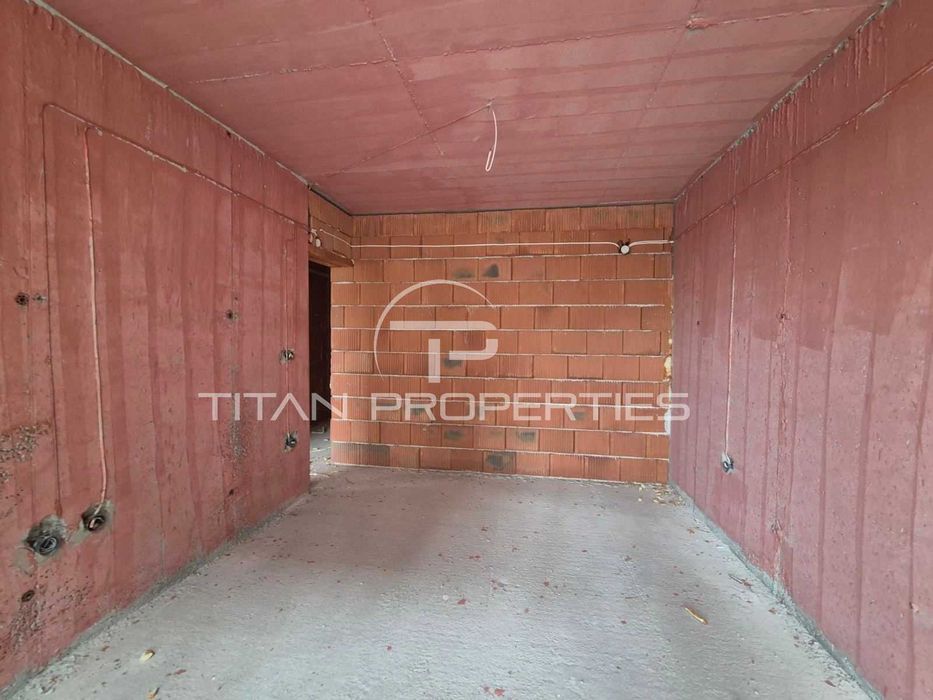 Продава се Многостаен апартамент в Пловдив, Южен - 135 кв.м за 956 €/кв.м - Снимка #6