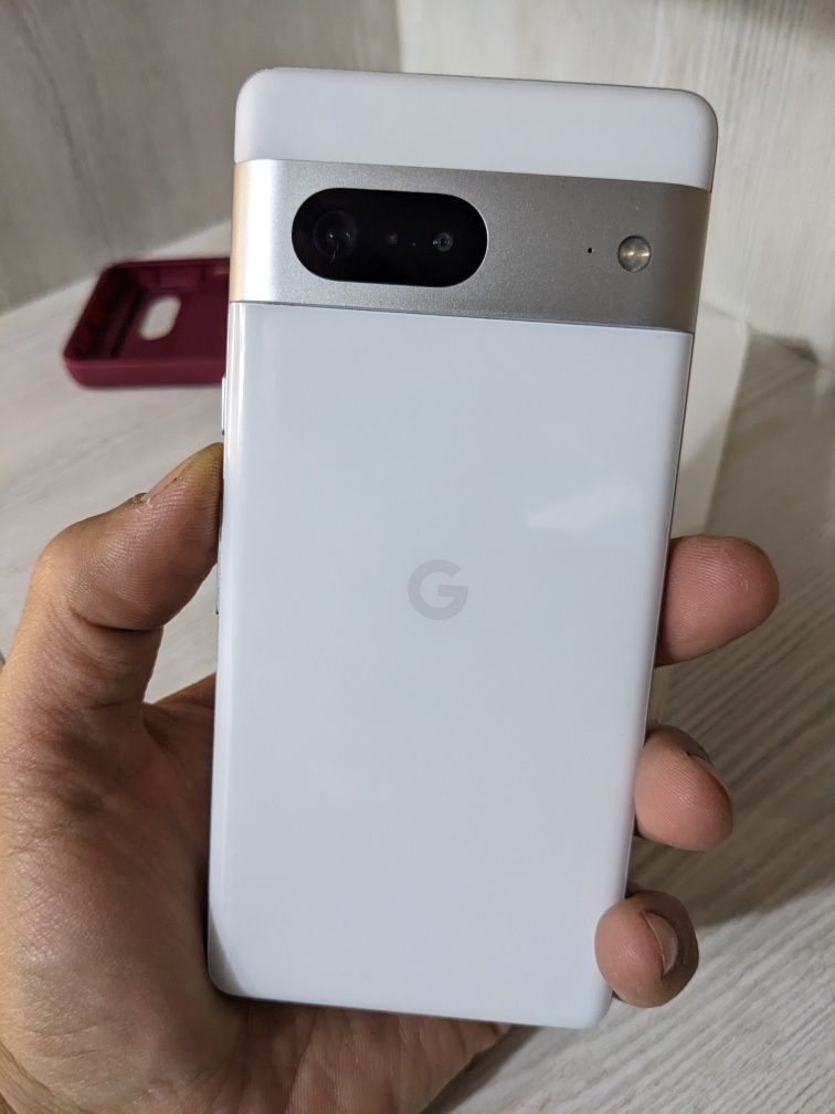 Google Pixel 7 white