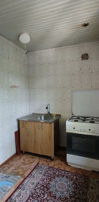 Срочно продам 2/4/4 квартиру метро новза Чиланзар 5