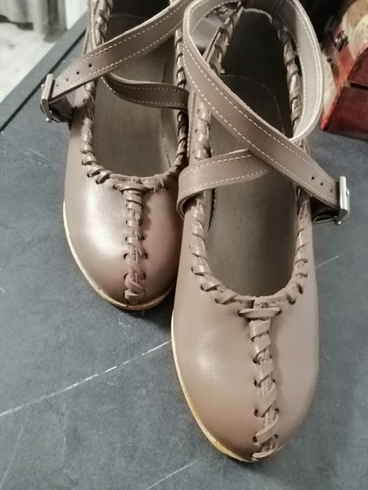 Opinci două perechi pentru costumul popular Nr 37