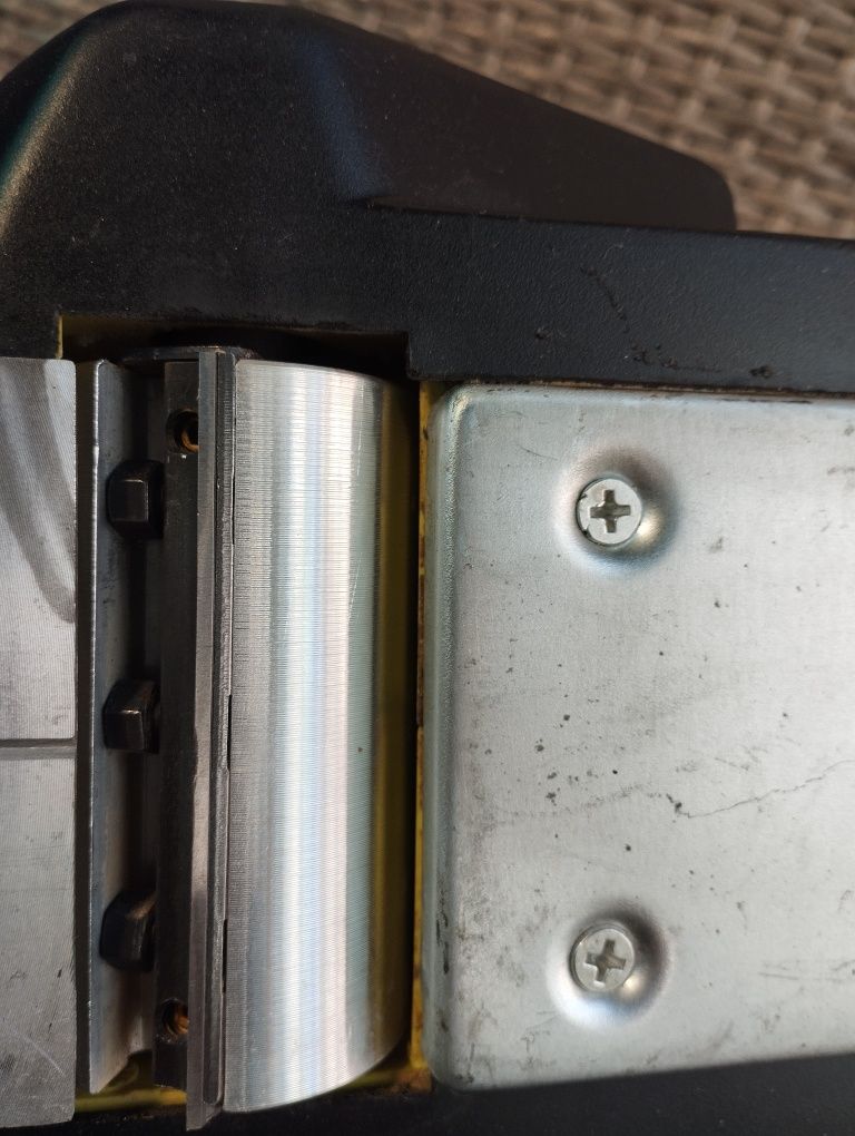 Електрическо ренде RYOBI EPN6082