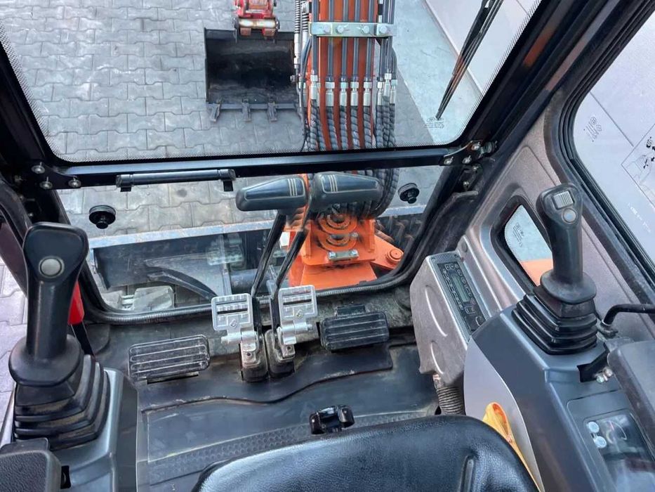 Мини-экскаватор Atlas AC25F