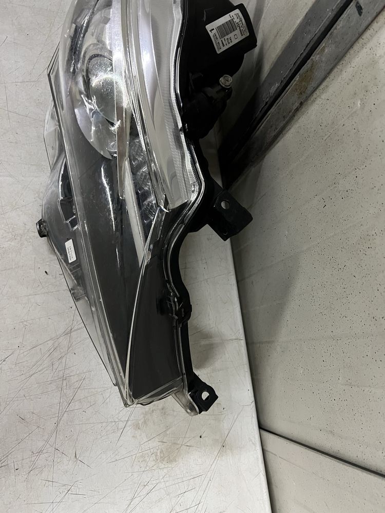 Far dreapta toyota auris 2012 2017