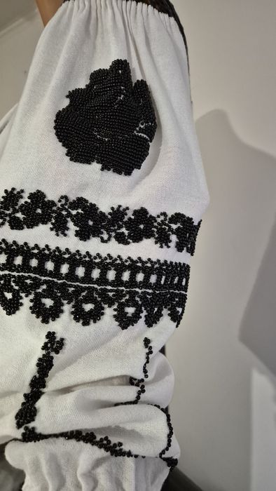 Costum popular traditional Bucovina