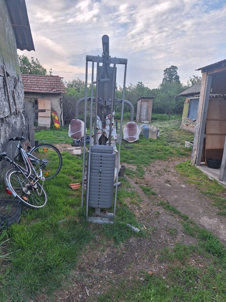 Vând aparat multifuncțional fitness preț negociabil!!