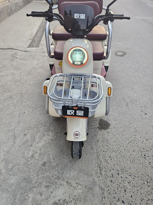 Skuter sotiladi xali yangi