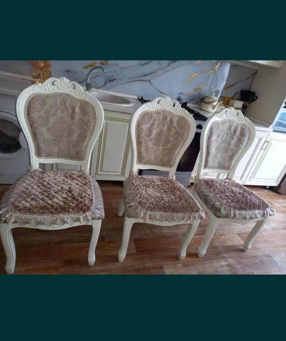 Стулья в отличном состоянии