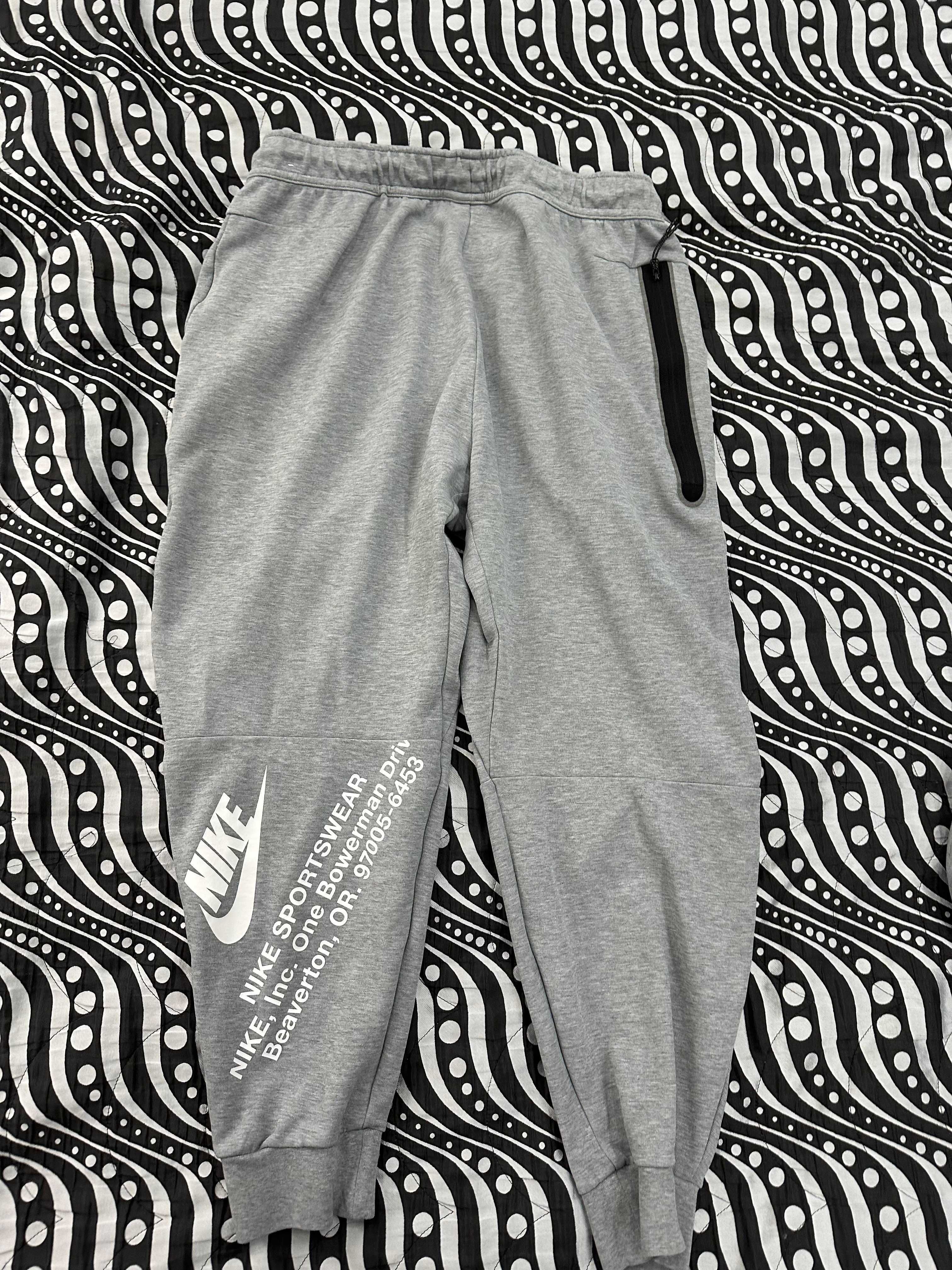 Nike Tech Fleece