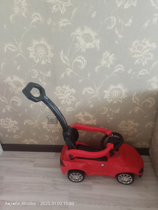 Продам толокар машину, в хорошем состоянии.