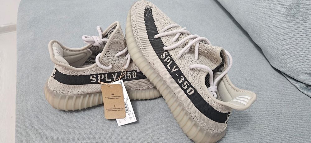 Adidas Yeezy Boost 350 V2 Granite