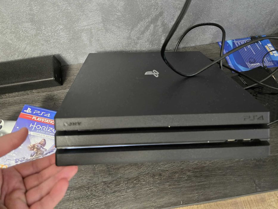 playstation 4 pro 1TB