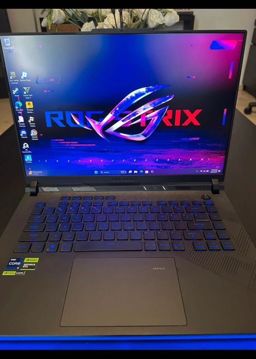 Laptop ASUS ROG Strix SCAR 16 RTX 4090