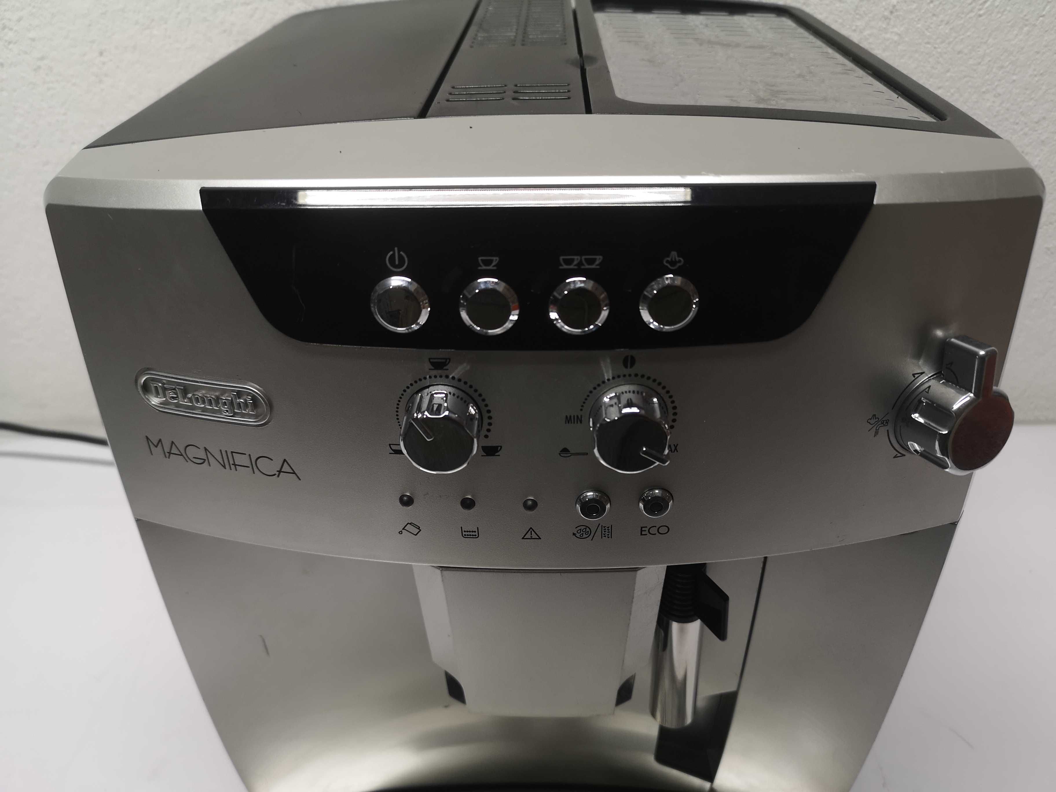 Кафемашина -  Delonghi Magnifica