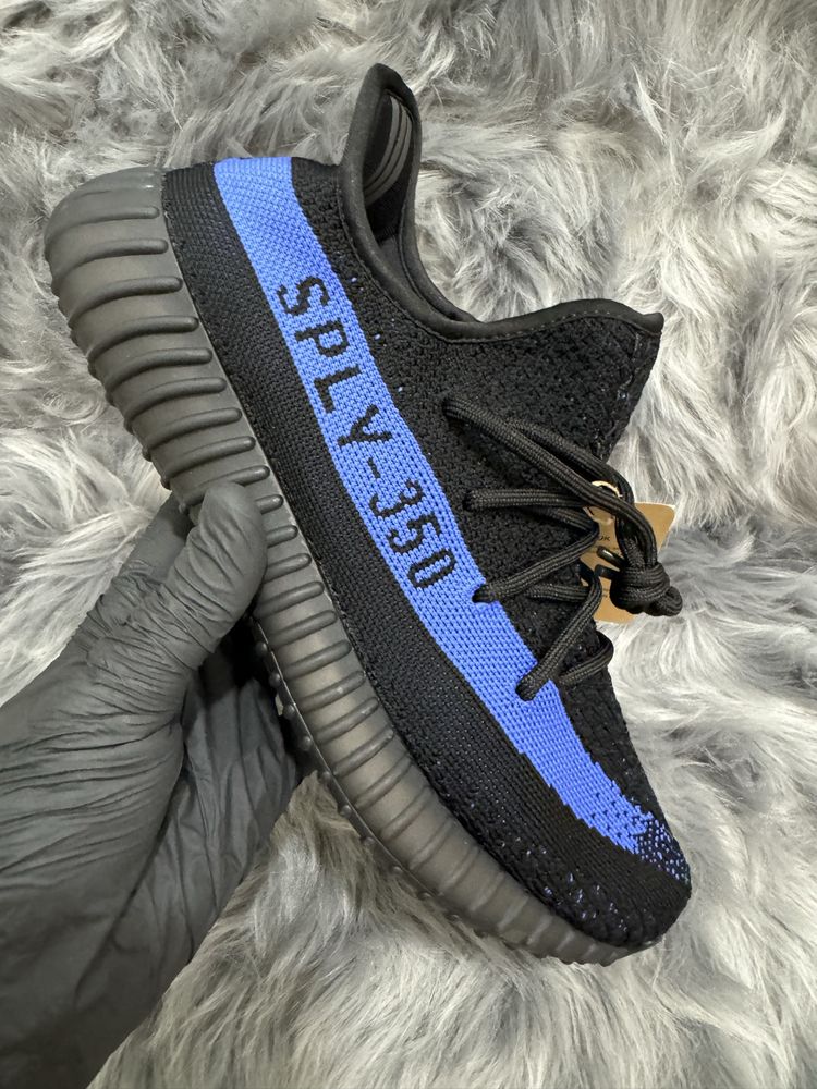 36-46 Yeezy 350 Dazzling Blue