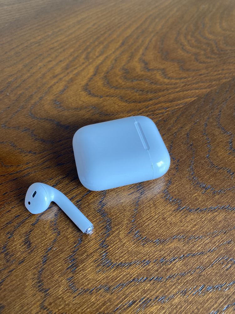 airpods 1 в идеальном состоянии