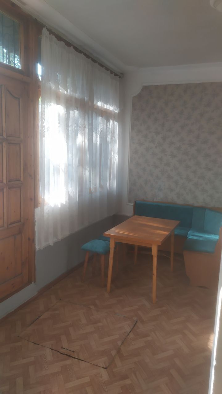 Аренда квартиры максим горький бий буз базар Салам чайхана
