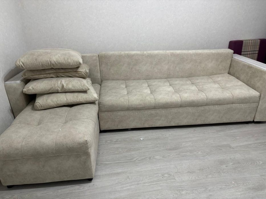 Продам диван в хорошем состояний
