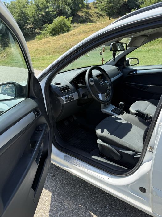 Opel Astra H 2009