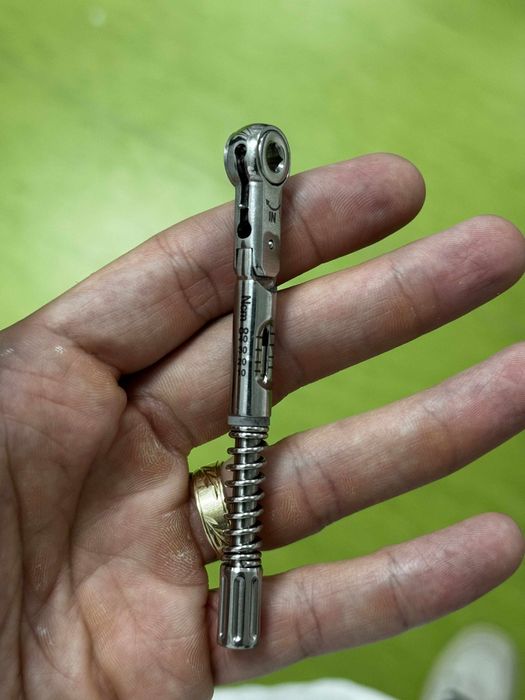 Cheie implant AlphaBio Tec - Piesa SANDENT detartraj ultrasonic