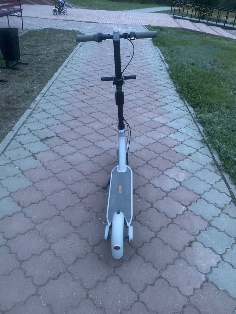 Электросамокат Ninebot KickScooter Max G30LP