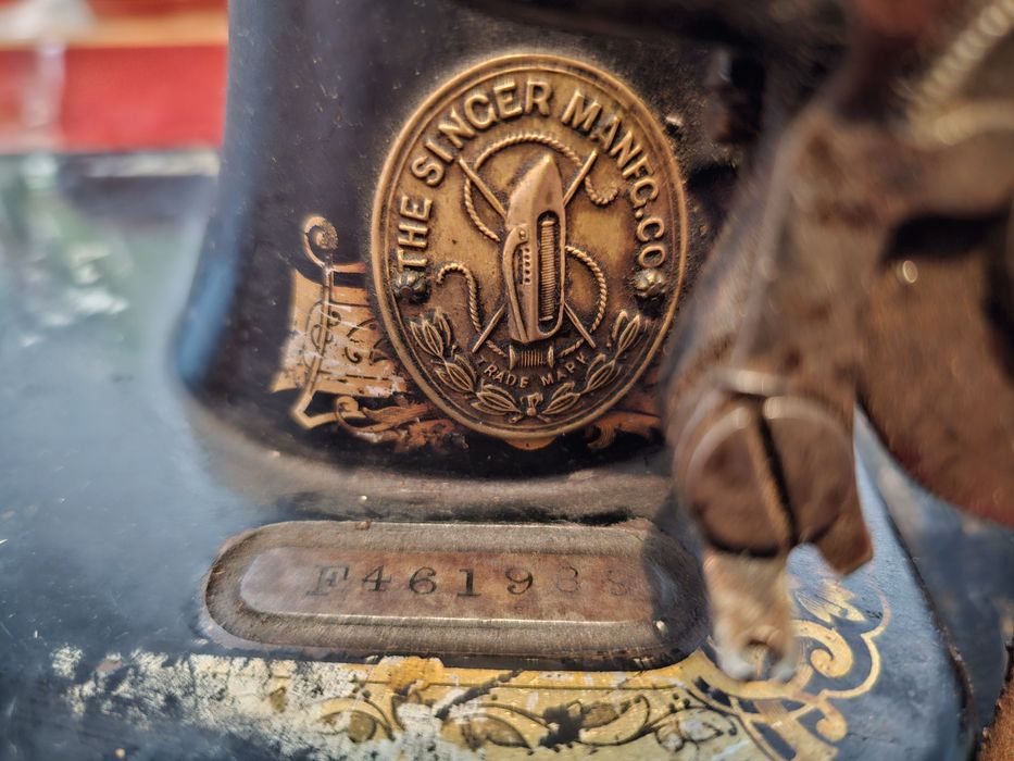 Masina de cusut Singer în stare bună