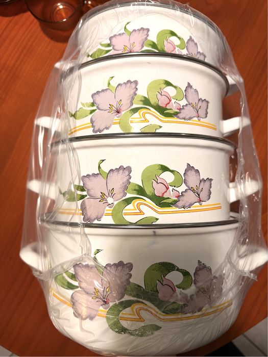 Комплект тенджери емайлирани