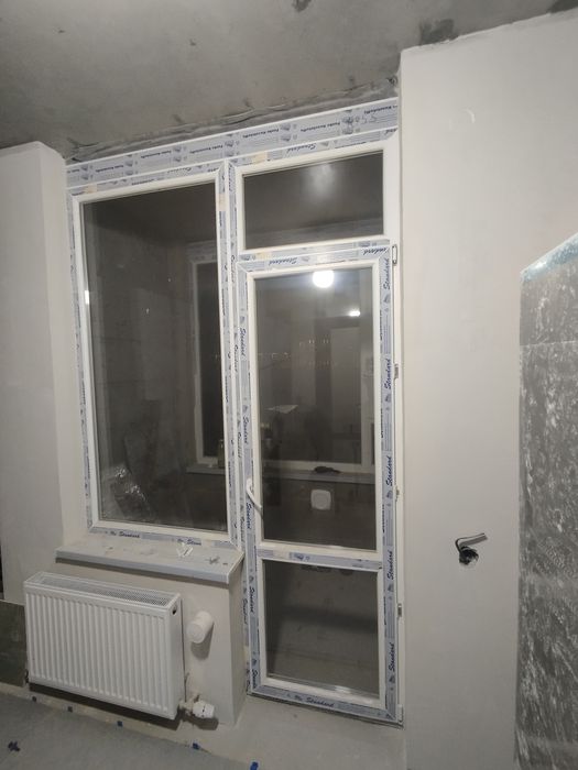 ПВХ дверь с окном