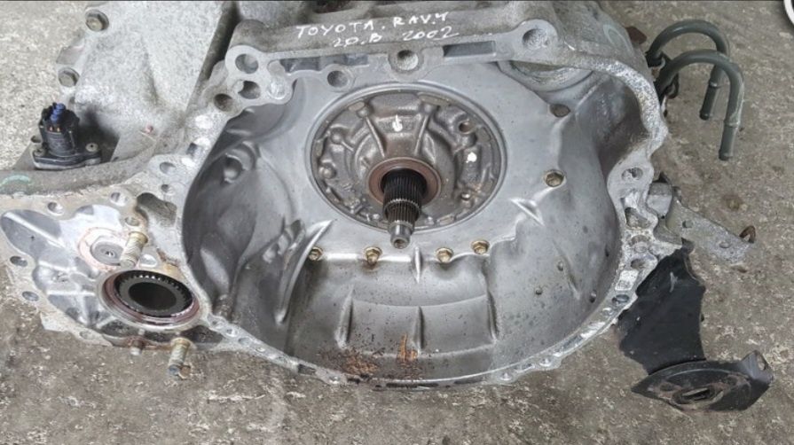 Cutie automata toyota rav 4 2001-2005