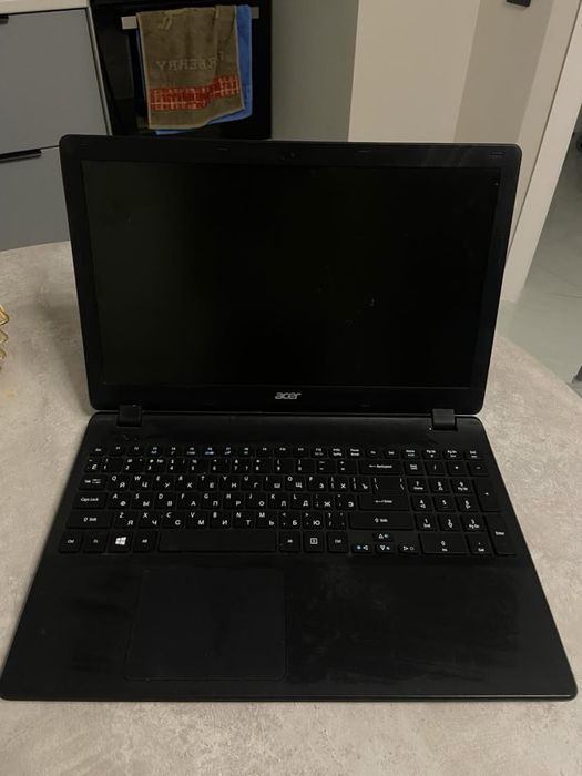 Ноутбук Acer, мало использовался, в отличном состоянии.