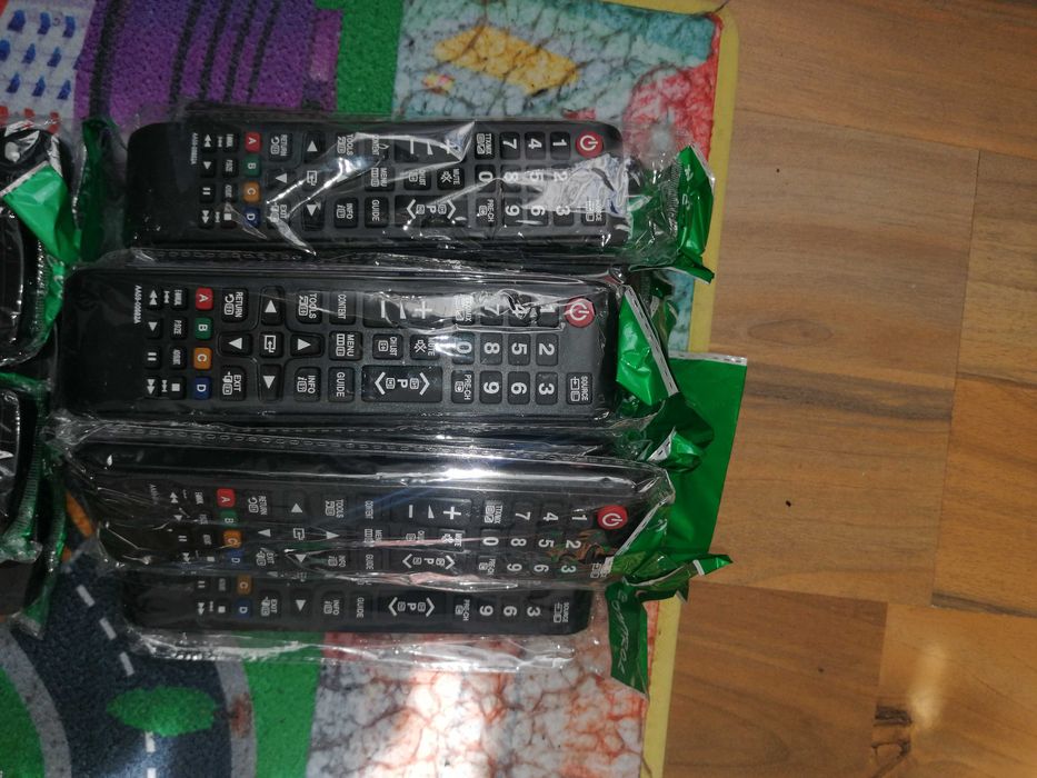 Pachet telecomenzi Samsung, Sony, LG, Digi, Dolce