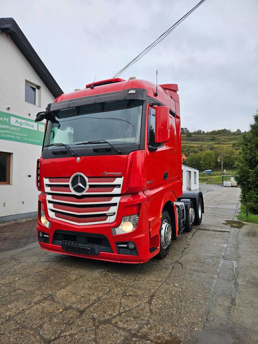 Cap tractor Mercedes-Benz Actros 2545 LS