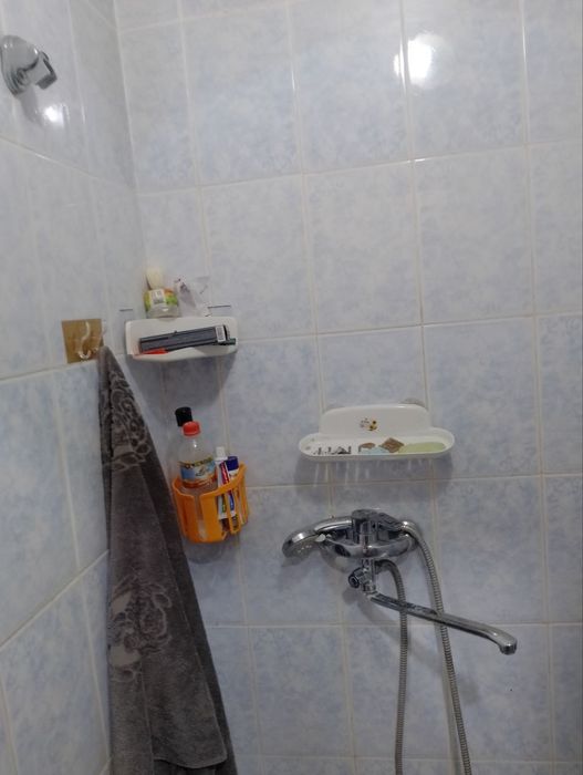 Янгийул шахрида 1 хонали квартира сотилади