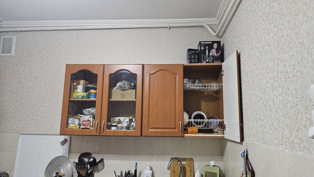 Продам кухонный гарнитур не дорого