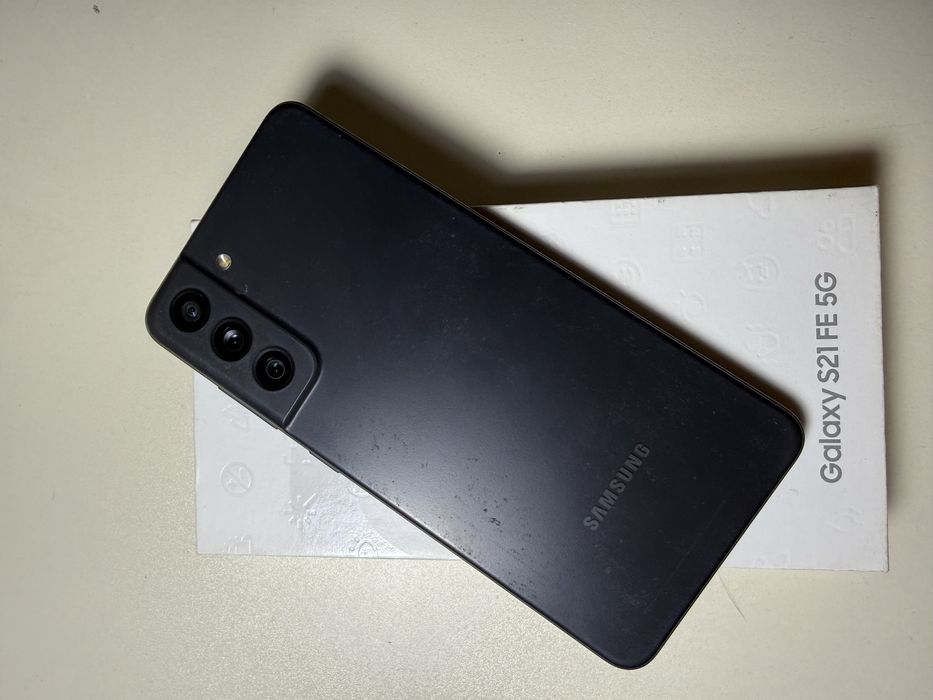 Galaxy S21 FE 8/128 + Bonus