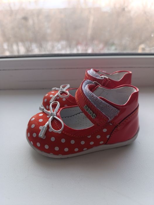 Ортопедическая обувь для малышки 19 размер